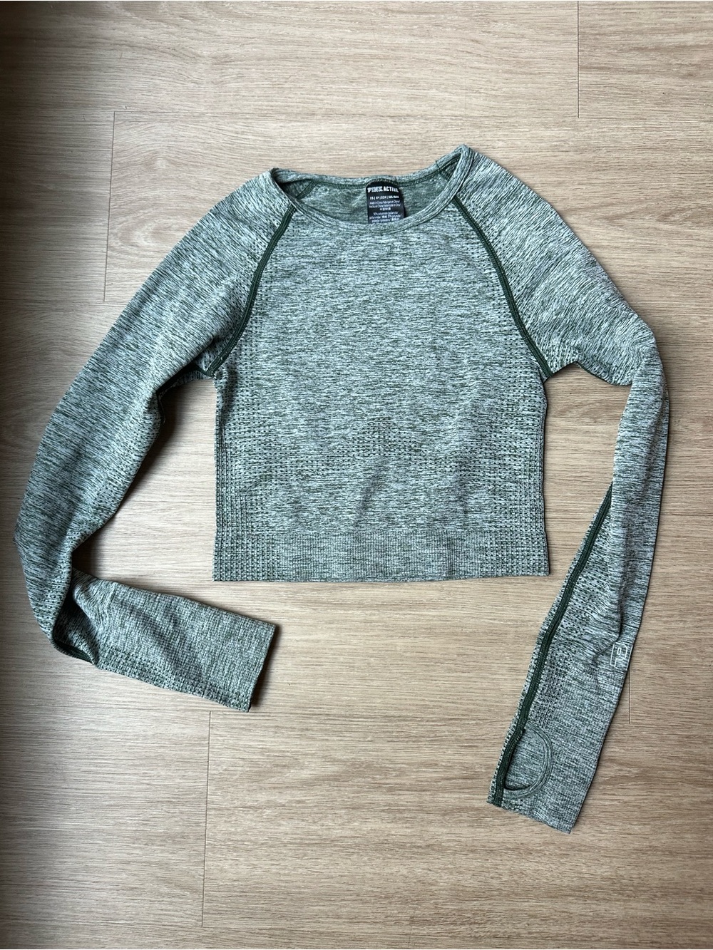 PINK Victoria's Secret Green Marled Long-Sleeve Crop Top